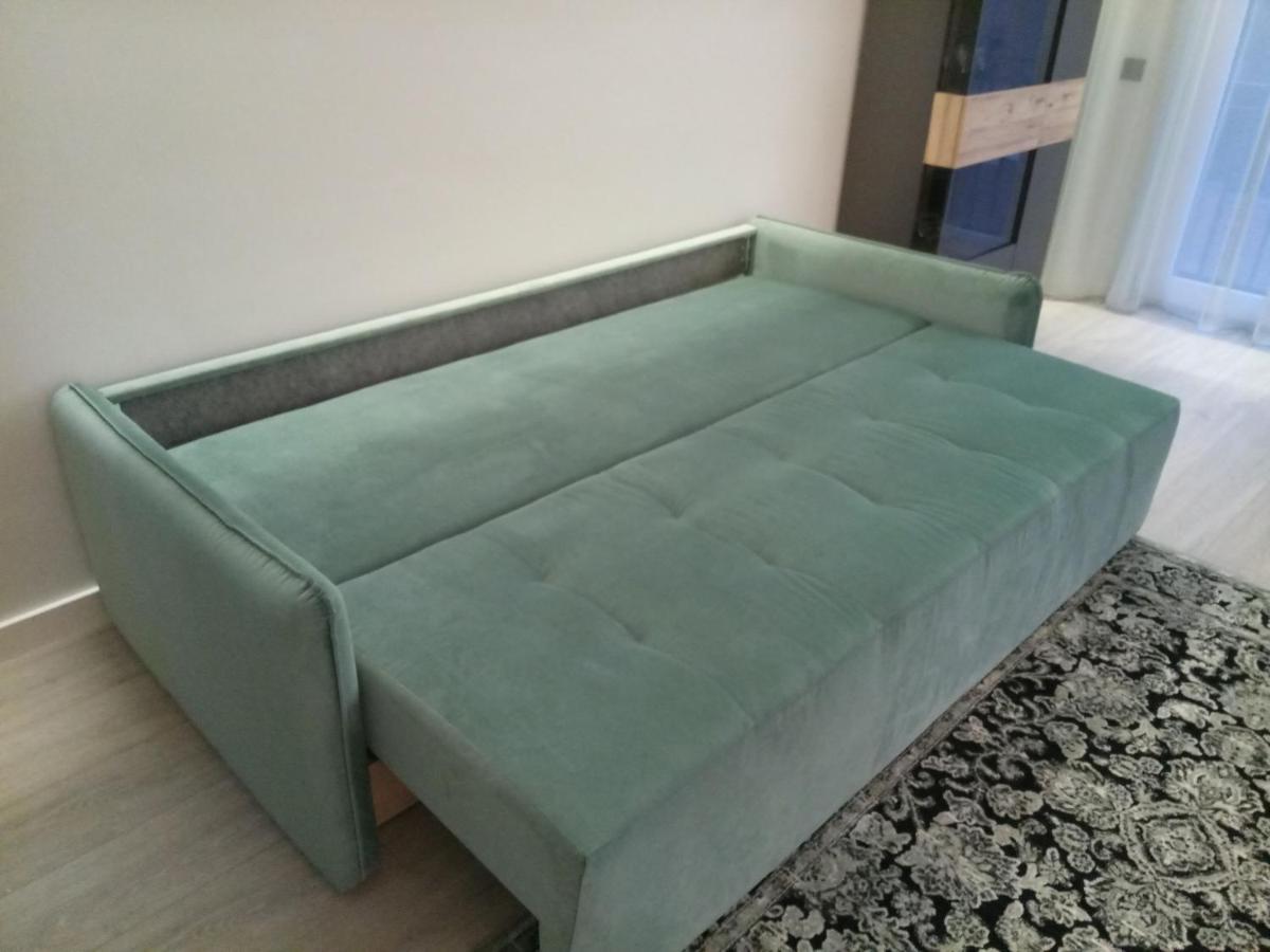 New J&R Apartment Near Girstutis, Free Private Parking & Self Check-In 考纳斯 外观 照片